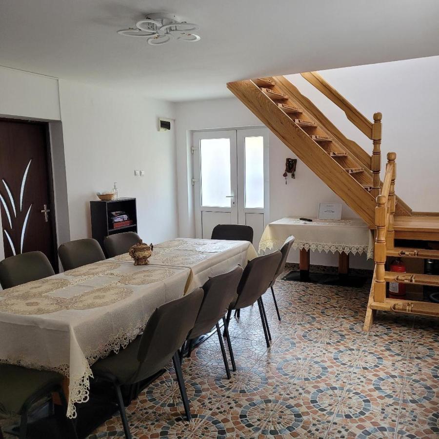 Отель Casa Uila Оршова Экстерьер фото